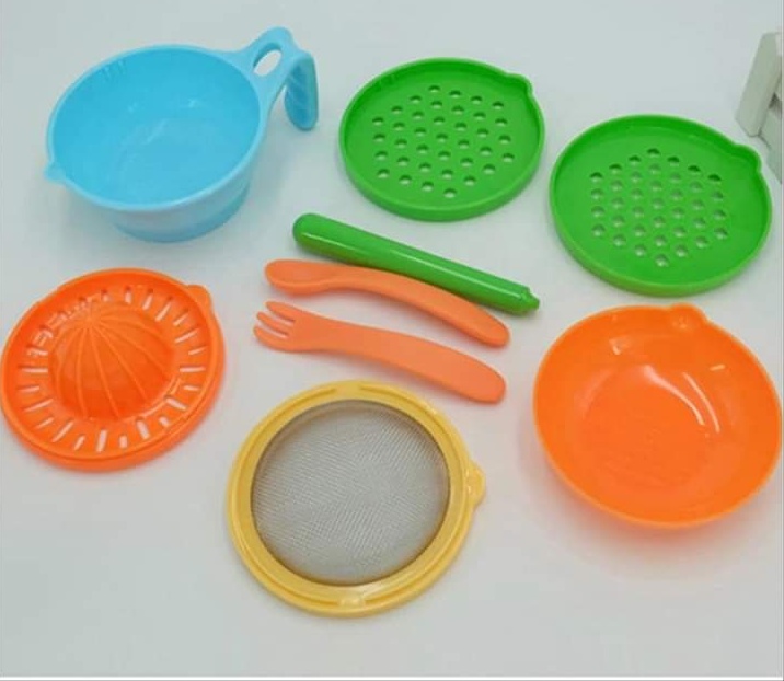 7 In 1  Baby Feeder Food Processor/ Mashing bow with spoons