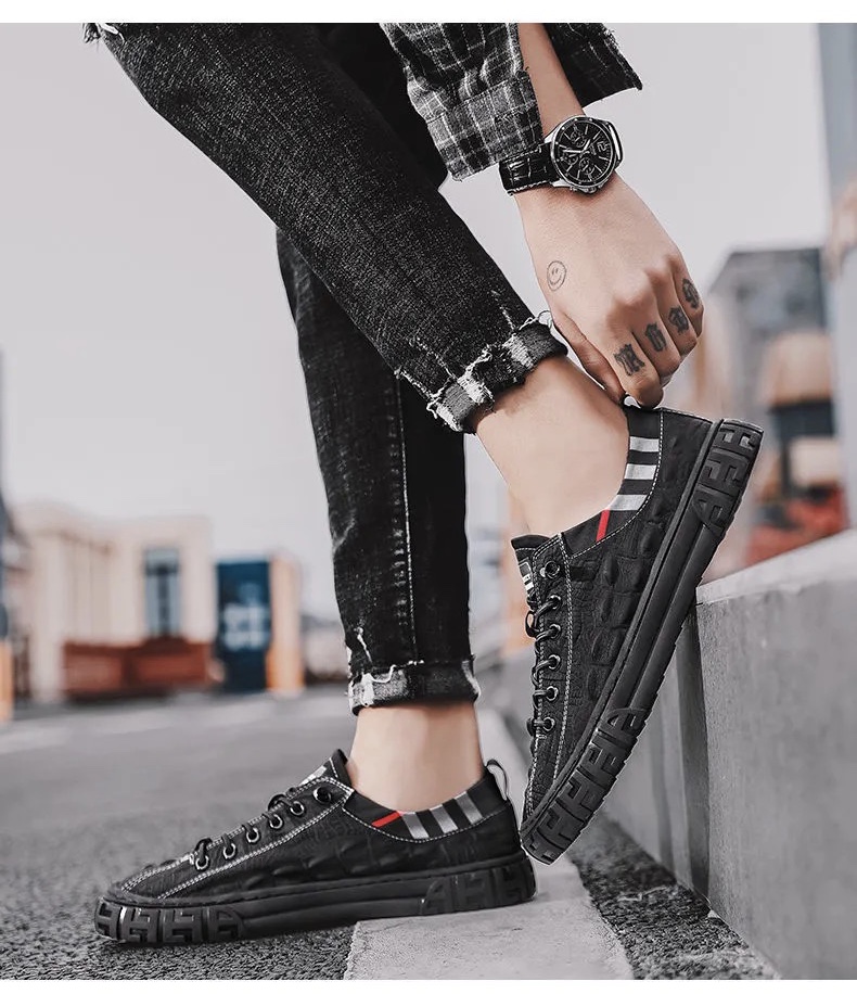 2021 men&apos;s shoes new breathable ice silk cloth casual sports shoes canvas shoes