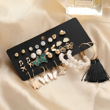 34 Pieces WOW! Fashion Stunning Earrings For Beautiful Girls Women's Fashion Accessories Jewellery Earrings Creative 17 Pairs Combination Note Pearl Breathtaking Earrings SetsGold,as picture