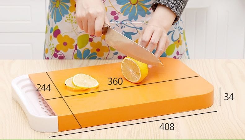 Sliding  Kitchen Chopping Board With a Plastic Tray