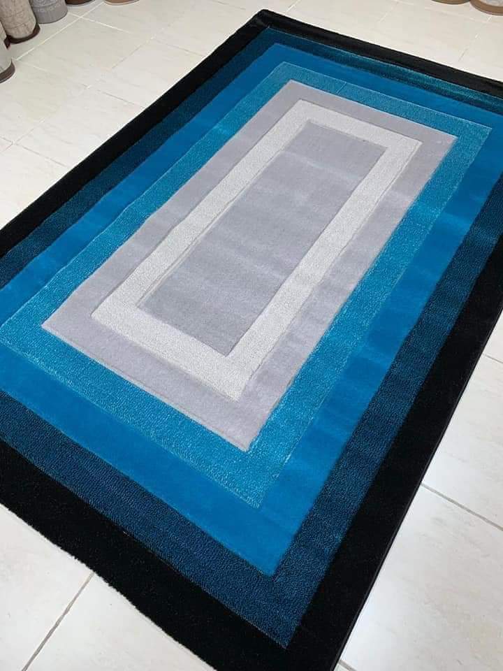 Classy Heavy Paris Carpets  As Pictured Available Sizes (.5*8 ,6*9 &amp; 7*10)