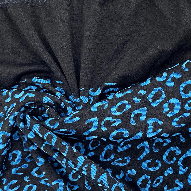 2Pcs New Style Ladies Body Shaper Trimmer Shorts High Quality Stretch Leopard Print Wide Belt Sport Trainer Slimming Shorts Comfortable Breathable Yoga Sport Shorts