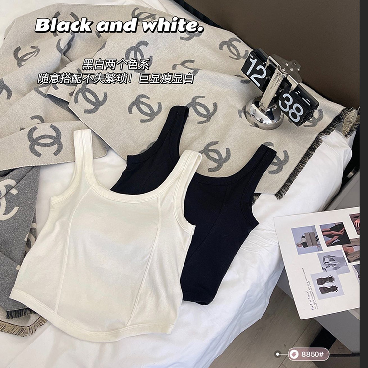 Hot Sale Women's Wide Shoulder Pure Cotton Camisole with Chest Pads Crop Top Soft Breathable Beautiful Back Slim Fit Sexy Versatile Tank Top Solid Color Sexy Girls' Suspended Vest