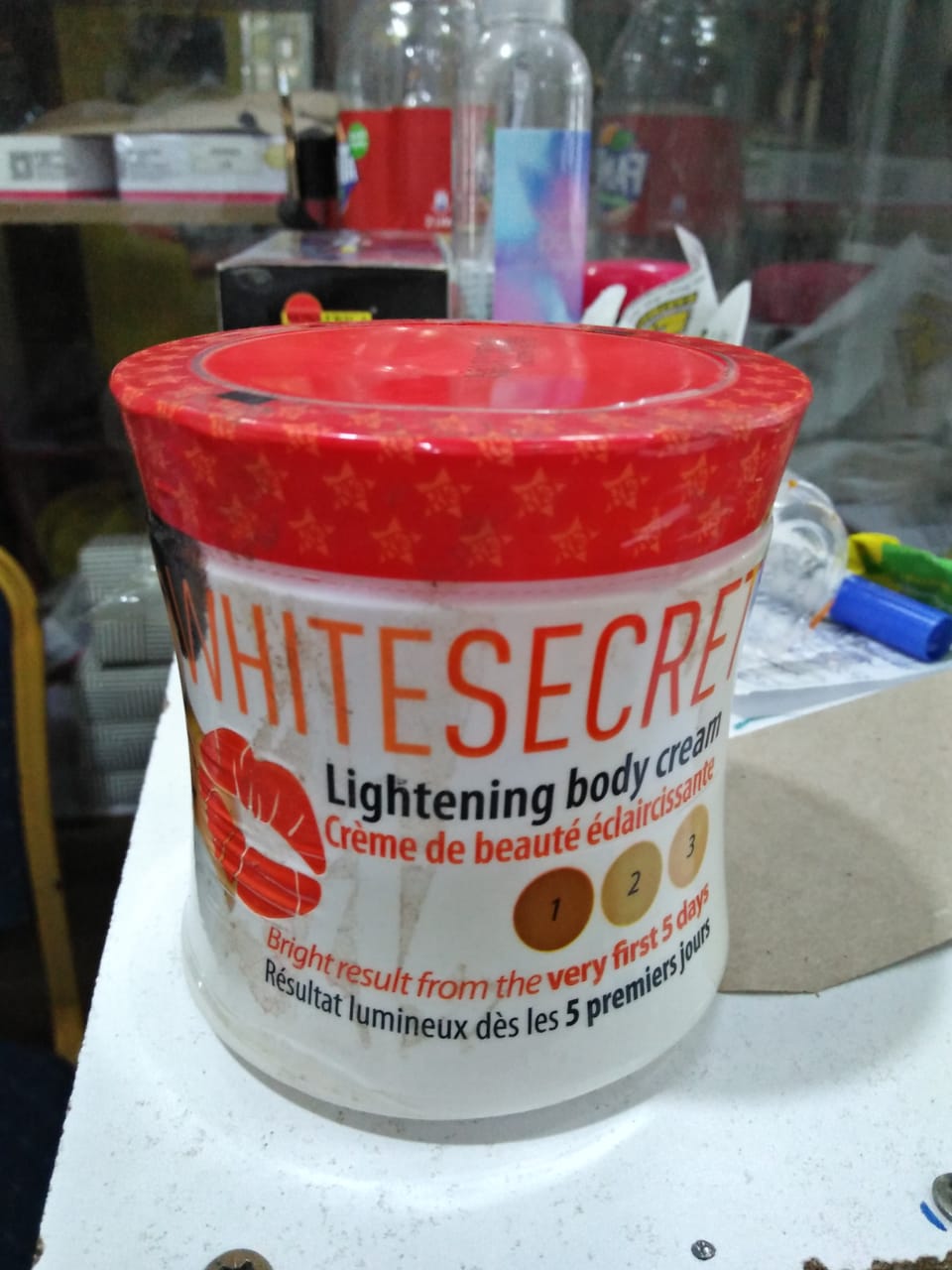 White Secret Lightening Body Cream for Skin Lightening 320ml