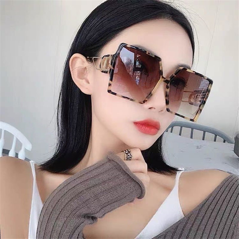 Vintage  Fashion Square Sunglasses Women Luxury Brand Big Frame Women Sun Glasses Sunglasses