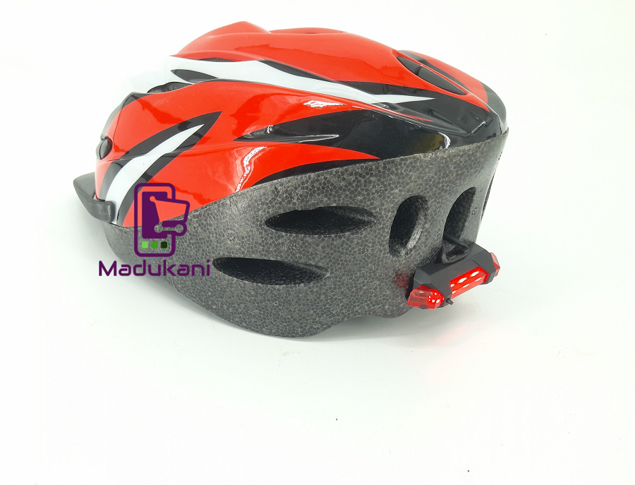 Professional Uni-size Lightweight Cycling Helmet with Rechargeable LED light