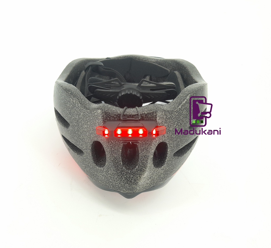 Professional Uni-size Lightweight Cycling Helmet with Rechargeable LED light