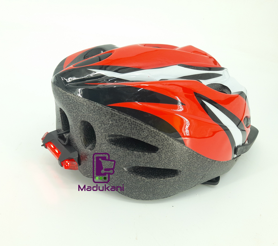 Professional Uni-size Lightweight Cycling Helmet with Rechargeable LED light