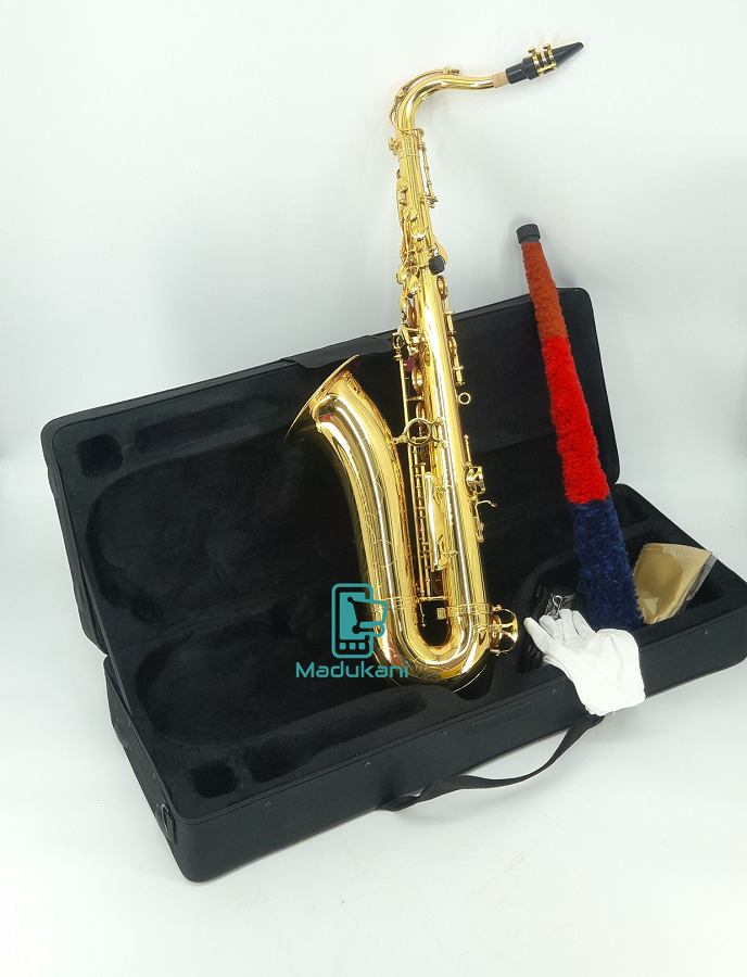 Suzuki Gold Lacquer B Flat Tenor Saxophone