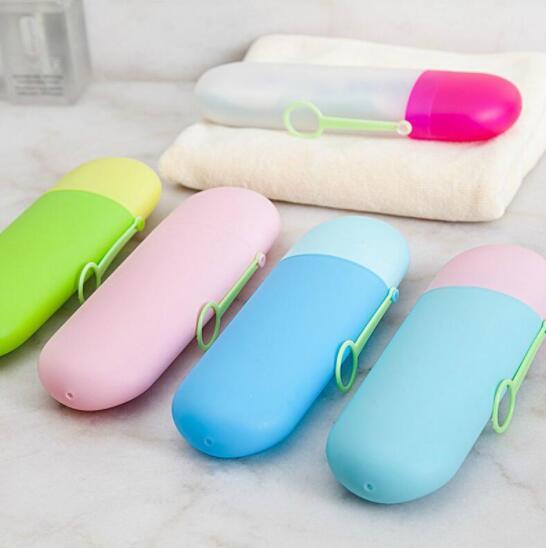 Travel toothbrush holder