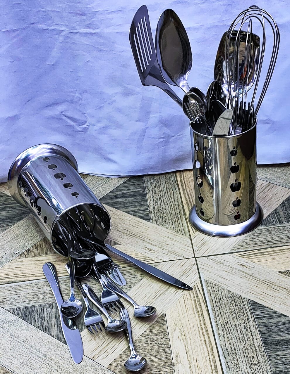 spoons and kitchen knives holder