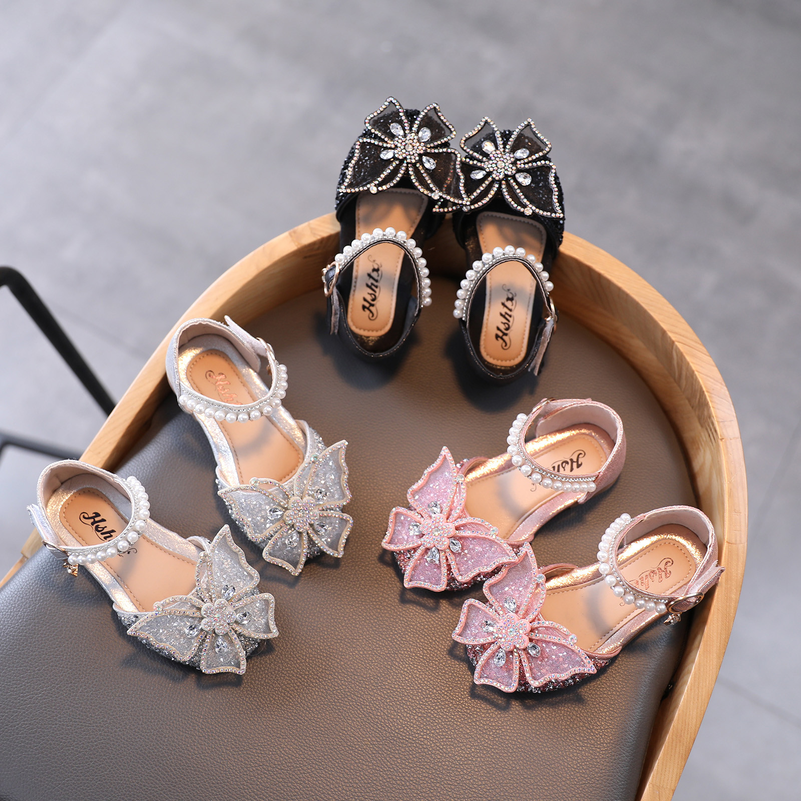 2021 girls princess leather shoes flowers casual glitter children's high heels bow sandals
