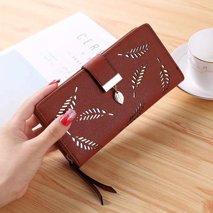 New Style Quality Leather Women Wallets Hollowed Leaf Ladies Handbags Fashion Girl Accessories