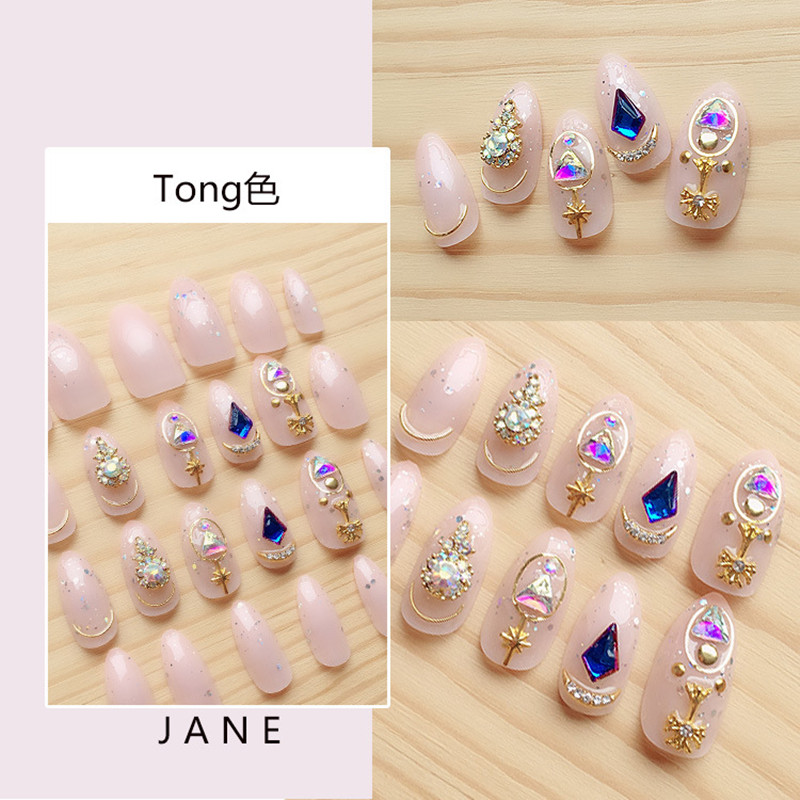 2021 Manicure Fashion Girl Wearing Nail Piece Removable Bride's Evening Parties Fake Nails
