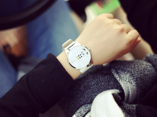 Personality creativity black white women watches fashion leather watch men woman quartz clock unisex wristwatches gifts