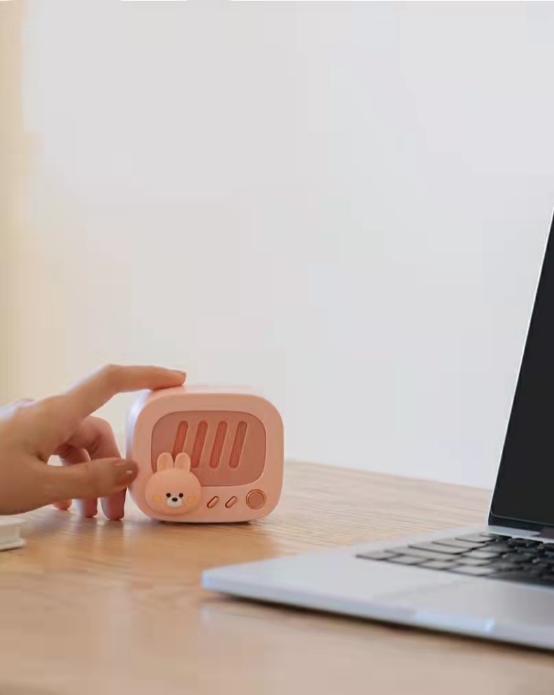 Cute Mini Portable Wireless Bluetooth Speakers Stereo Bass Speaker HIFI Built-in Bluetooth Outdoor Loudspeaker
