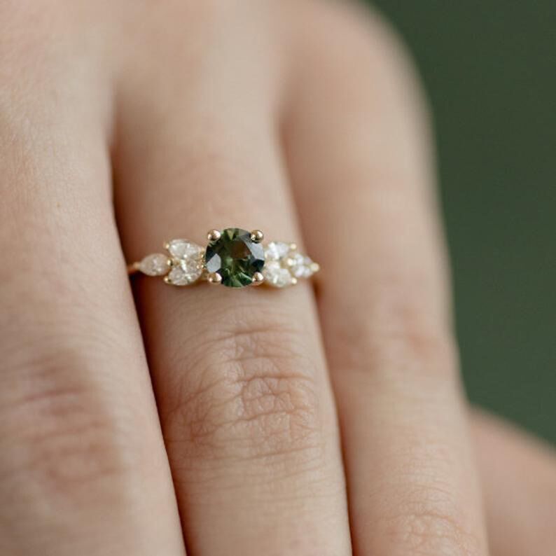 Emerald Zircon Ring Fashion Diamond Wedding Ring Engagement Bracelet