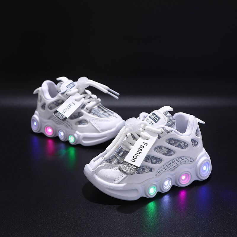 Children's casual sports shoes LED light shoes webbing mesh breathable luminous shoes for children 1-6 years old