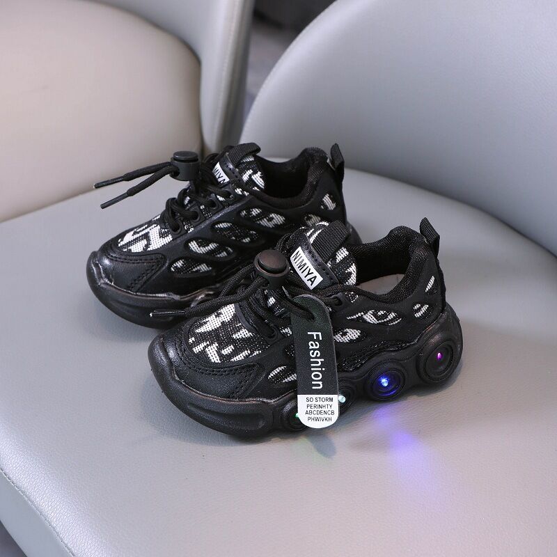 Children's casual sports shoes LED light shoes webbing mesh breathable luminous shoes for children 1-6 years old