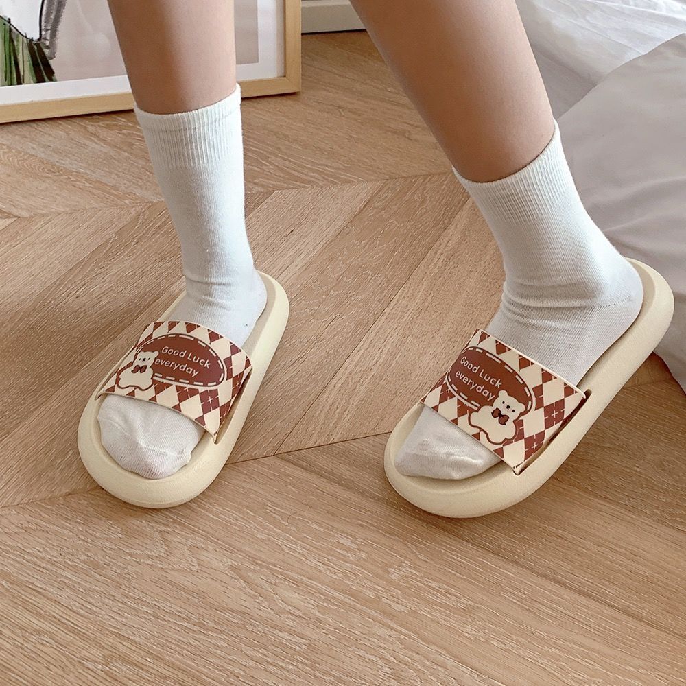 Fashion slippers female couple non-slip home bathroom sandals platform holiday
