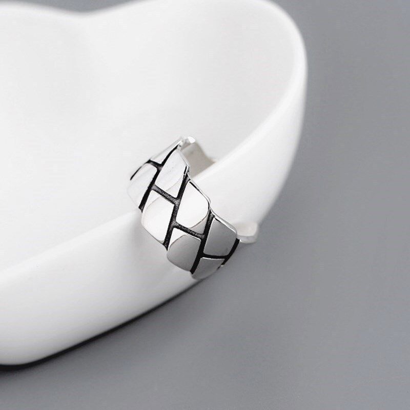 Opening Adjustable Ring Cracked Glossy Geometric Shape Ring Retro Rhombus