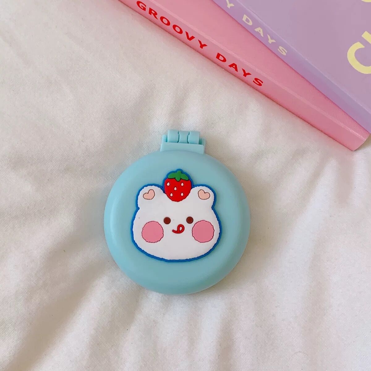 Kawaii Mirror with Air Cushion Comb Japanese Cartoon Massage Comb Girl Portable Air Cushion Mirror