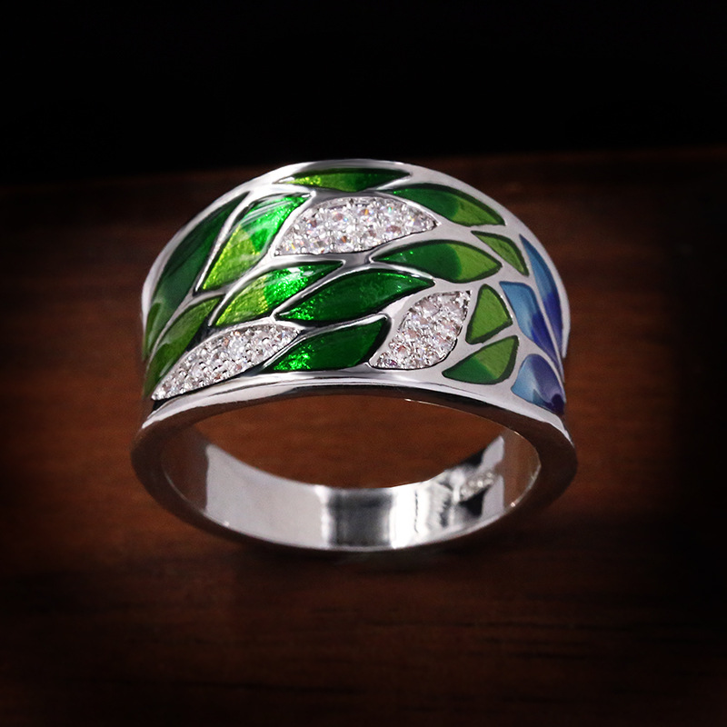 Elegant Bohemian Style Green Leaf Enamel Ladies Ring Zircon Inlaid Wedding Ring Fashion Jewelry Flower Ring for Women