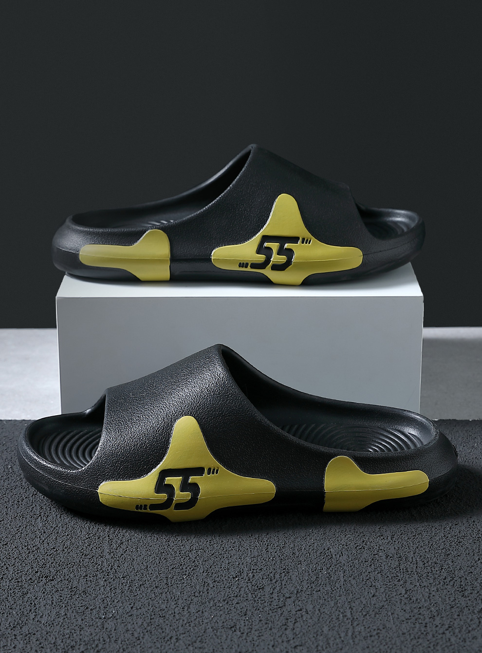 Outside Slippers Women Summer Runway Shoes EVA Outdoor Men Couple Slides Soft Thick Sole Non-slip Pool Beach Sandals Indoor Bath