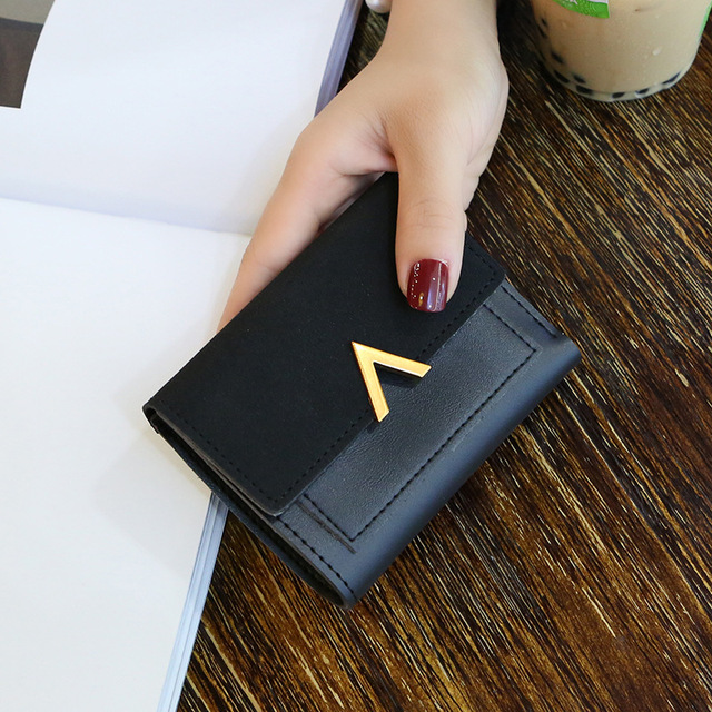 1PC Women Purse Vintage Small Short Leather Wallet Luxury Brand Mini Female Fashion Wallets And Purse Credit Card Holder