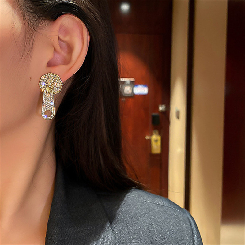 Golden Chain Button Geometric Drop Earrings for Women Rhinestone Earrings Statement Jewelry Accessories