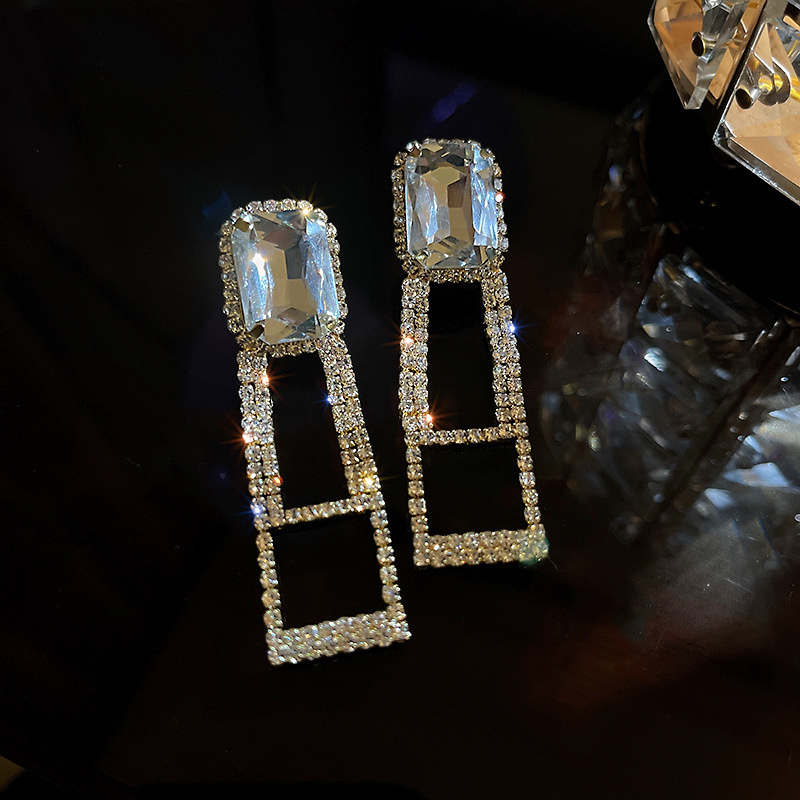 Geometric Square Crystal Drop Earrings for Women Bijoux Rhinestone Dangle Earrings Statement Jewelry