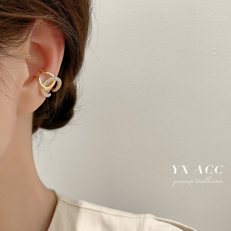 Fashion jewelry single exquisite zircon letter C cross ear bone clip elegant women's daily work accessories