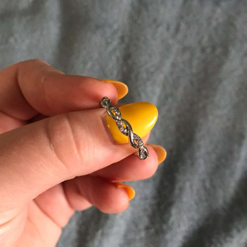 Women Twisted Shape Engagement Ring Stacking Matching Band Anniversary Ring Romantic Rings Accessories Gift