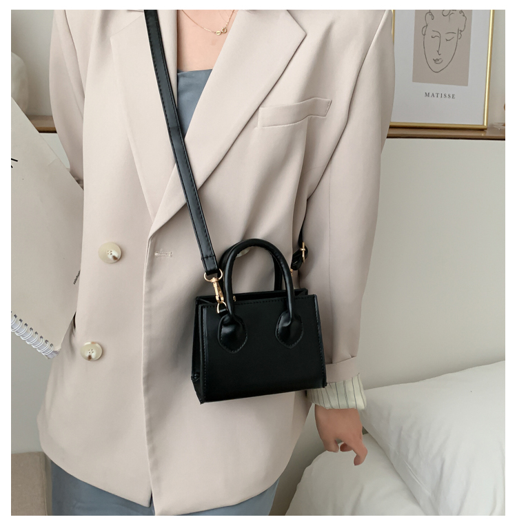 Women Shoulder Bag Small Handbags and Purses Designer Crossbody Bags for Women Flap Mini Tote