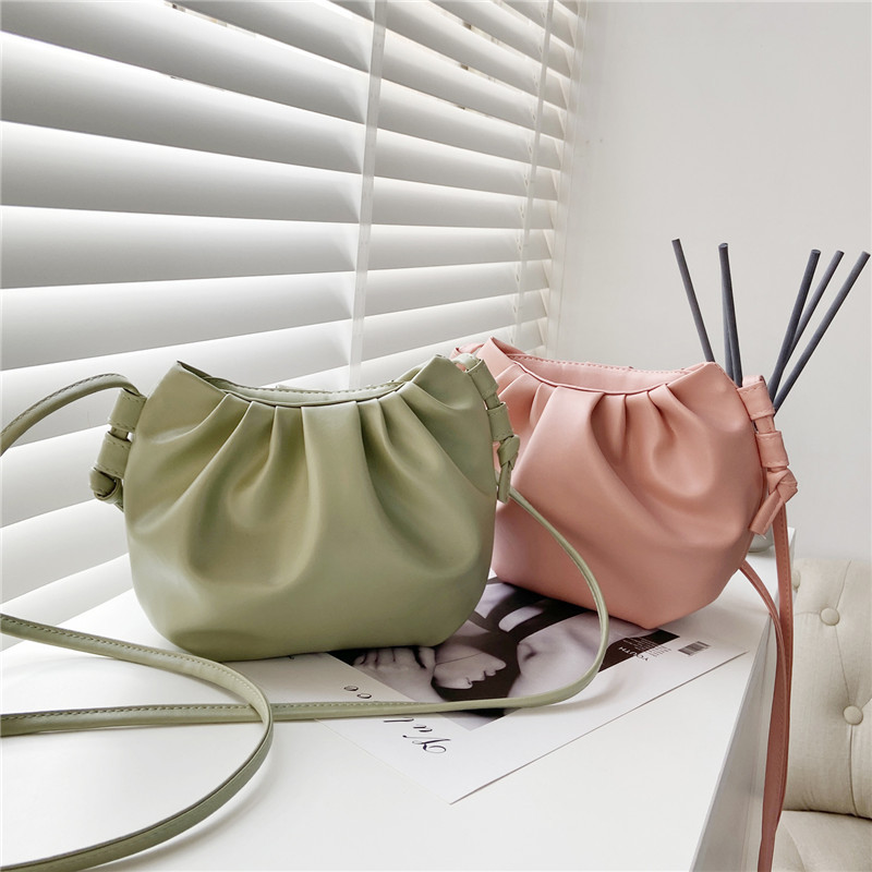Niche Women's Fashion Portable Shoulder Bag