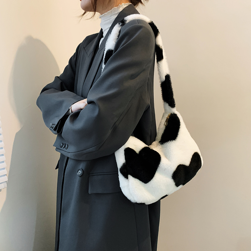 Women Designer Love Heart Print Shoulder Bags Winter Soft Plush Crossbody Female Warm Fluffy Underarm Bags Small Travel Bag