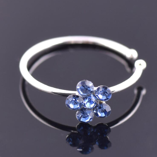 2Pcs Small Thin Rhinestone Crystals Flower Fake Septum Piercing Nose Rings & Studs Faux Clip Nose Hoop Body Jewelry