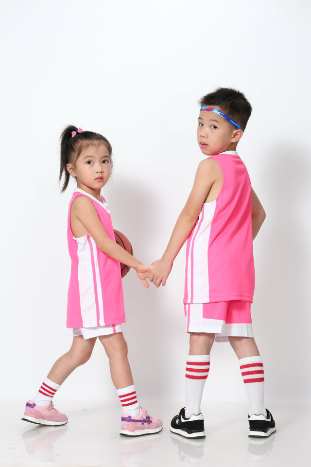 Kids Basketball Jersey Sets Uniforms Kits Child Boys Girls Sports Clothing Breathable Youth Training Throwback Jerseys Shorts