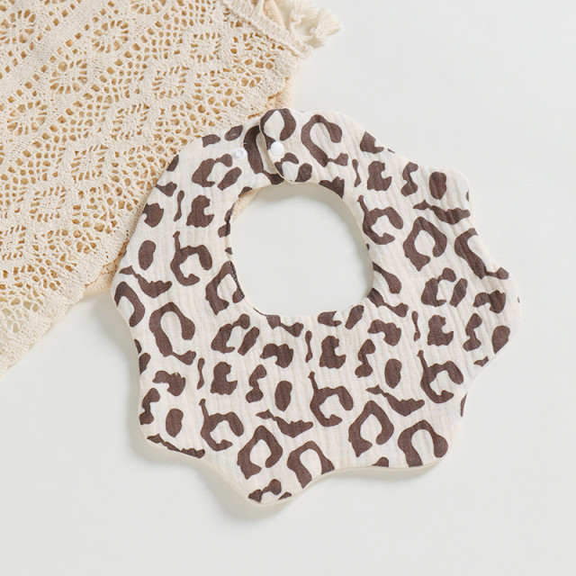 Cotton Gause Baby Bibs Solid Color Infant Bib Newborn Burp Cloths Bandana Scarf for Kids Newborn Boy Girls Feeding Saliva Towel
