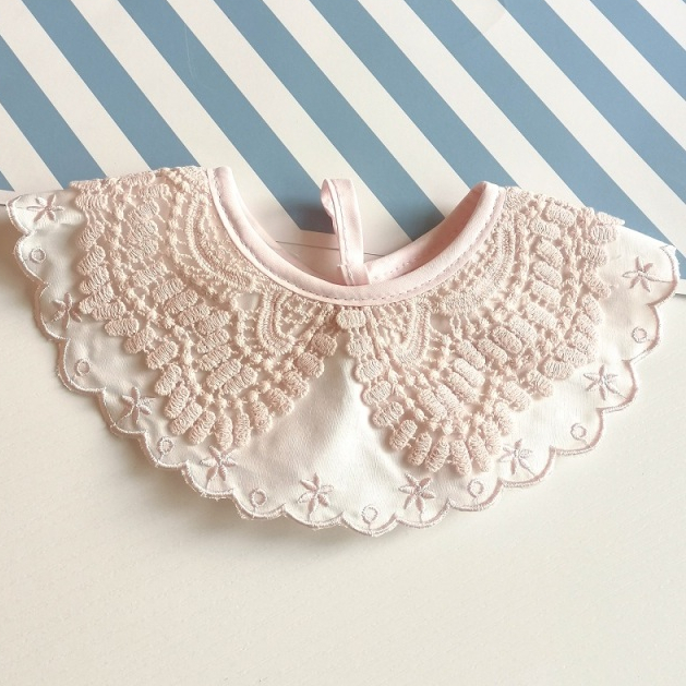 Baby Bibs Lace Saliva Towel Princess Retro Scarf Sweet Children Fake Collar Kids Cute Accessories