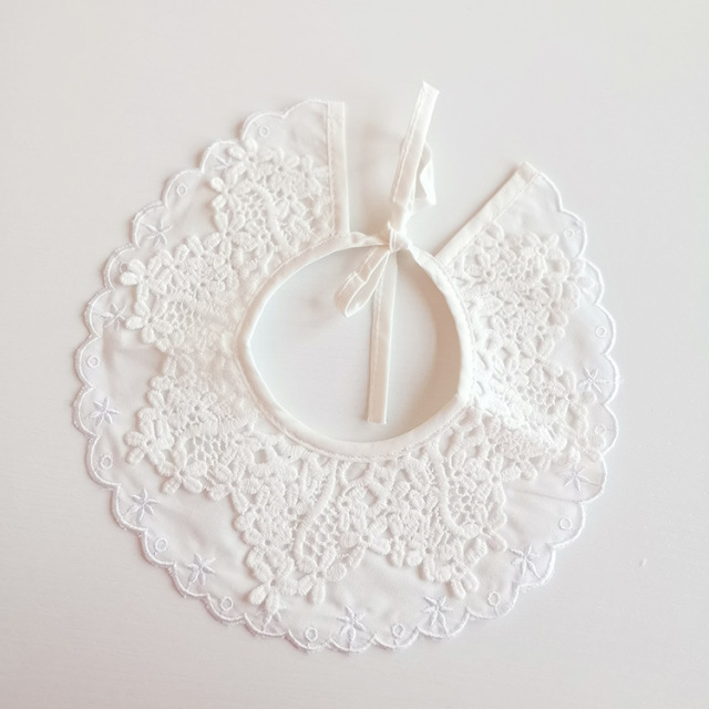 Baby Bibs Lace Saliva Towel Princess Retro Scarf Sweet Children Fake Collar Kids Cute Accessories