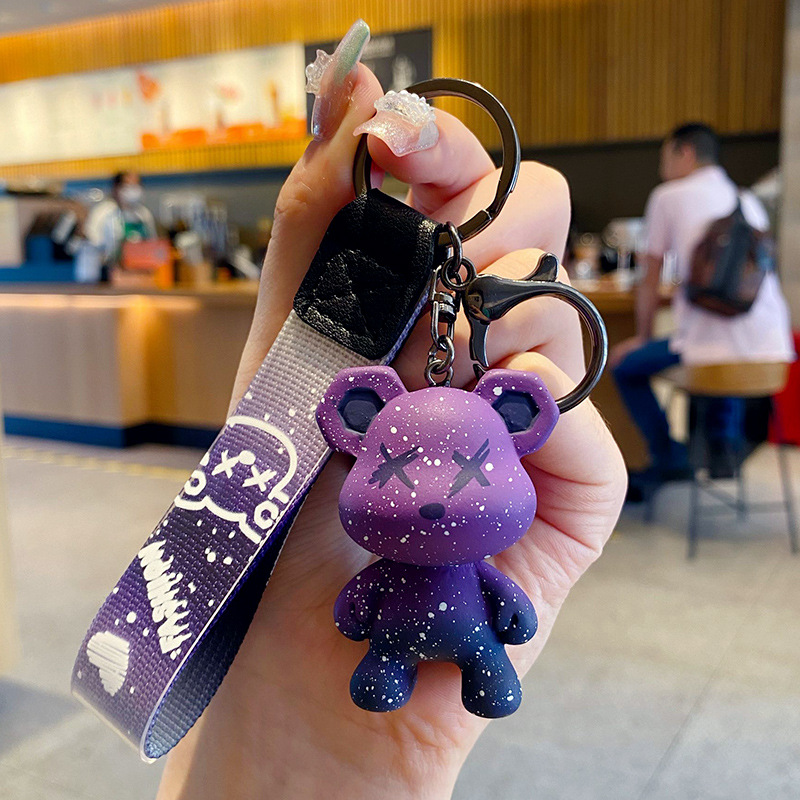Cartoon creative chameleon bear glue dripping key chain fashion car key pendant cute small pendant