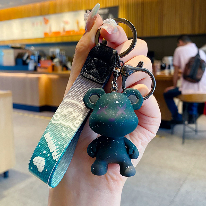 Cartoon creative chameleon bear glue dripping key chain fashion car key pendant cute small pendant