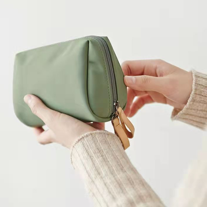 Simple lady mini lipstick bag wash bag cosmetic bag waterproof small portable hand carry travel storage bag