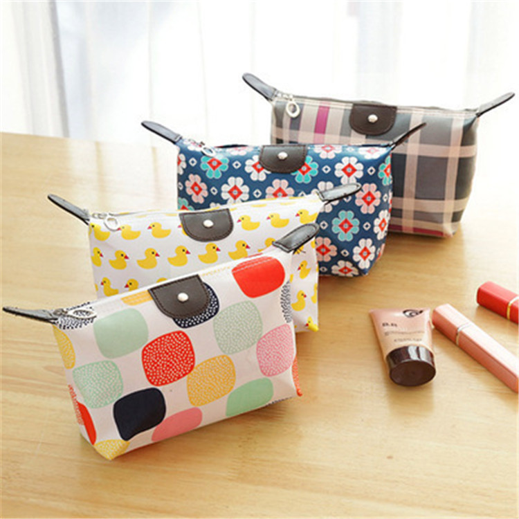 Korean Dumpling Cosmetic Bag Waterproof Travel Carry Cosmetic Bag Dumpling Folding Toiletries Storage Dumpling Bag 2pcs