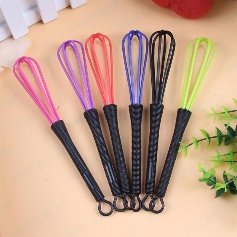 2Pcs Whisk Mini Egg Rotary Egg Mixer Beaters Balloon Flat Steel Wire Bowl Scraper (color random)