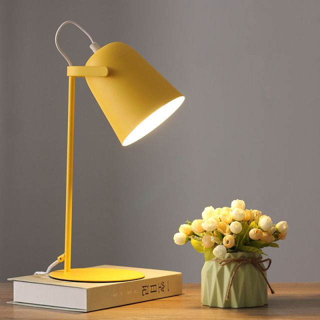 Nordic creative color E27 LED table lamp bedroom bedside table lamp dormitory study desk reading lamp