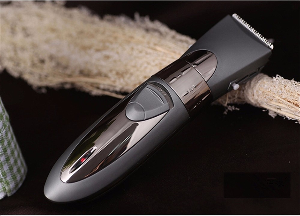 Electric Hair Clipper Haircut Set Rechargeable Hair Trimmer Beard Shaver Razor for Men Shaving Hair Cutting Machine