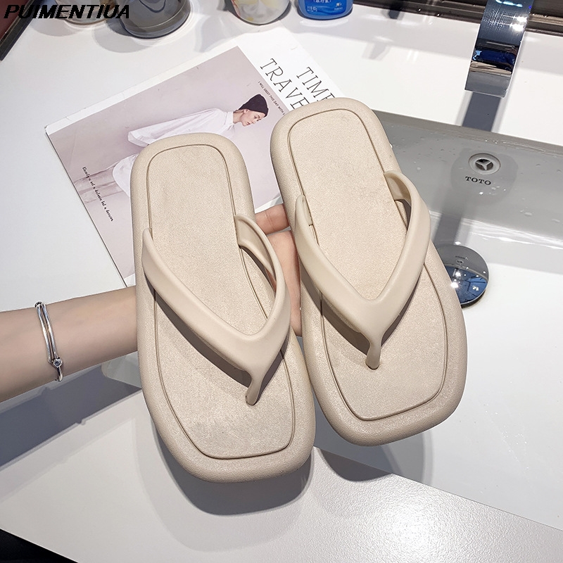Fashion Beach Flip Flops Women Summe Indoor Outdoor Bathroom Flat Slippers Soft Sole Non Slip Shoes Square Toe Sandals