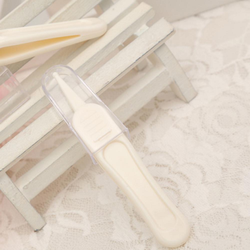 Newborn Baby Cleaning Tweezer Plastic Durable Baby Nose Ear Navel Cleaning Daily Accessories Remover Tweezer Clip Toddler Tool
